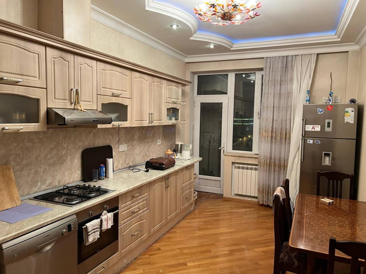 Sea View Couple Apartmant At Boulvard,Near Nizami Street Баку Экстерьер фото